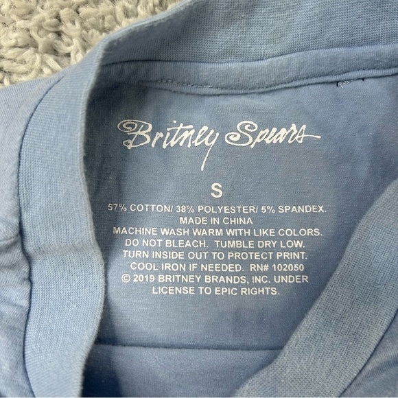 Britney Spears Shirt Womens Small Crewneck Tee Y2K Music Casual Basic Comfy - Picture 3 of 4